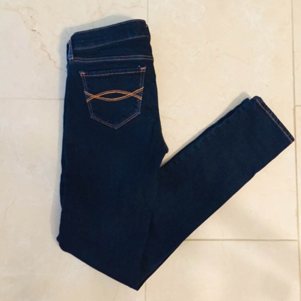Abercrombie Kids - low wasted jeans
